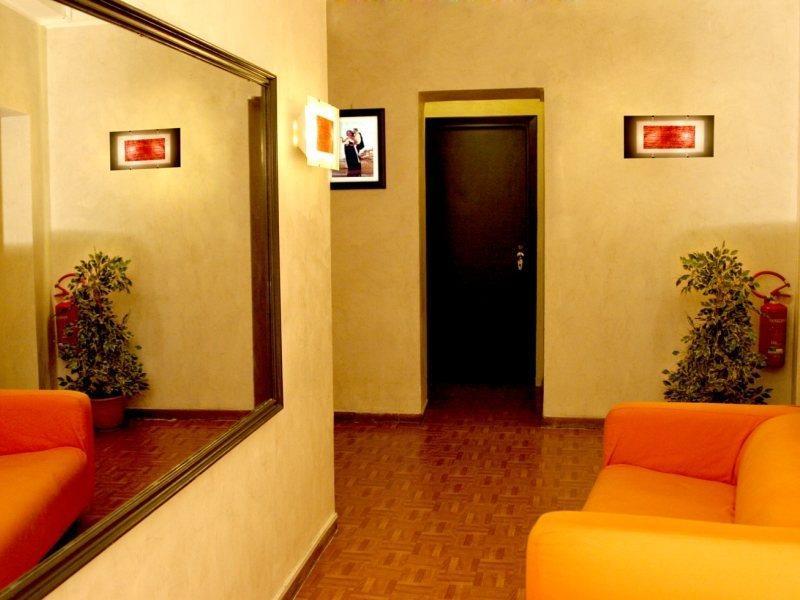 Hotel Elite Roma Esterno foto