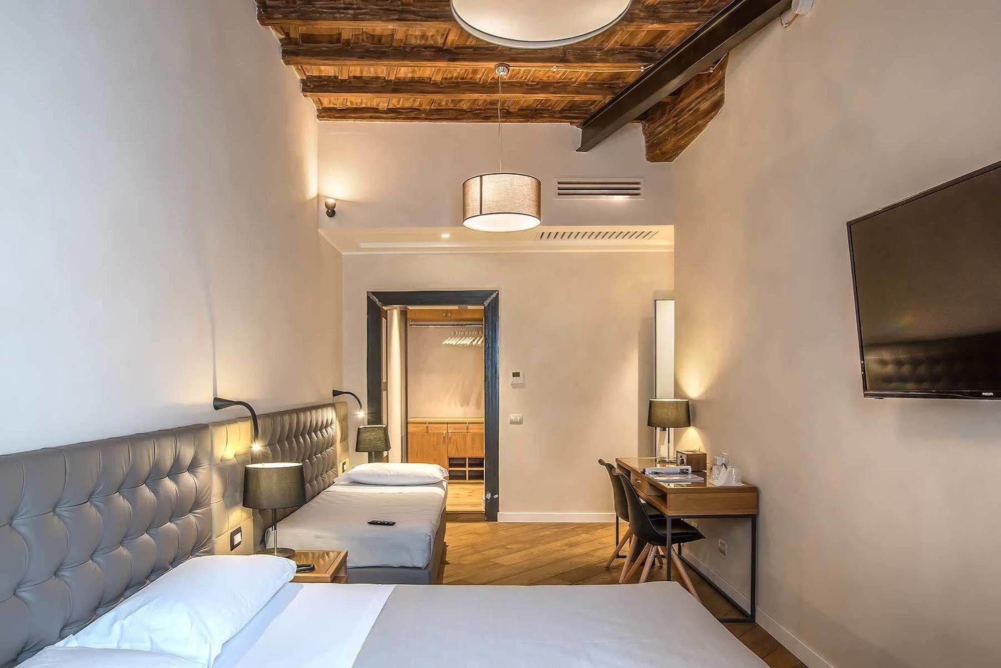 Hotel Elite Roma Esterno foto